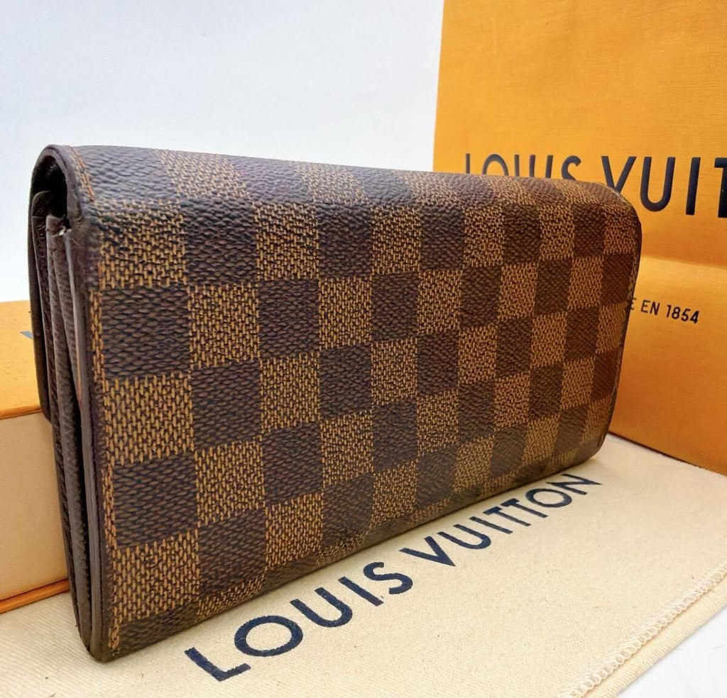 Authentic LOUIS VUITTON Damier Edene Wallet (add chain option )