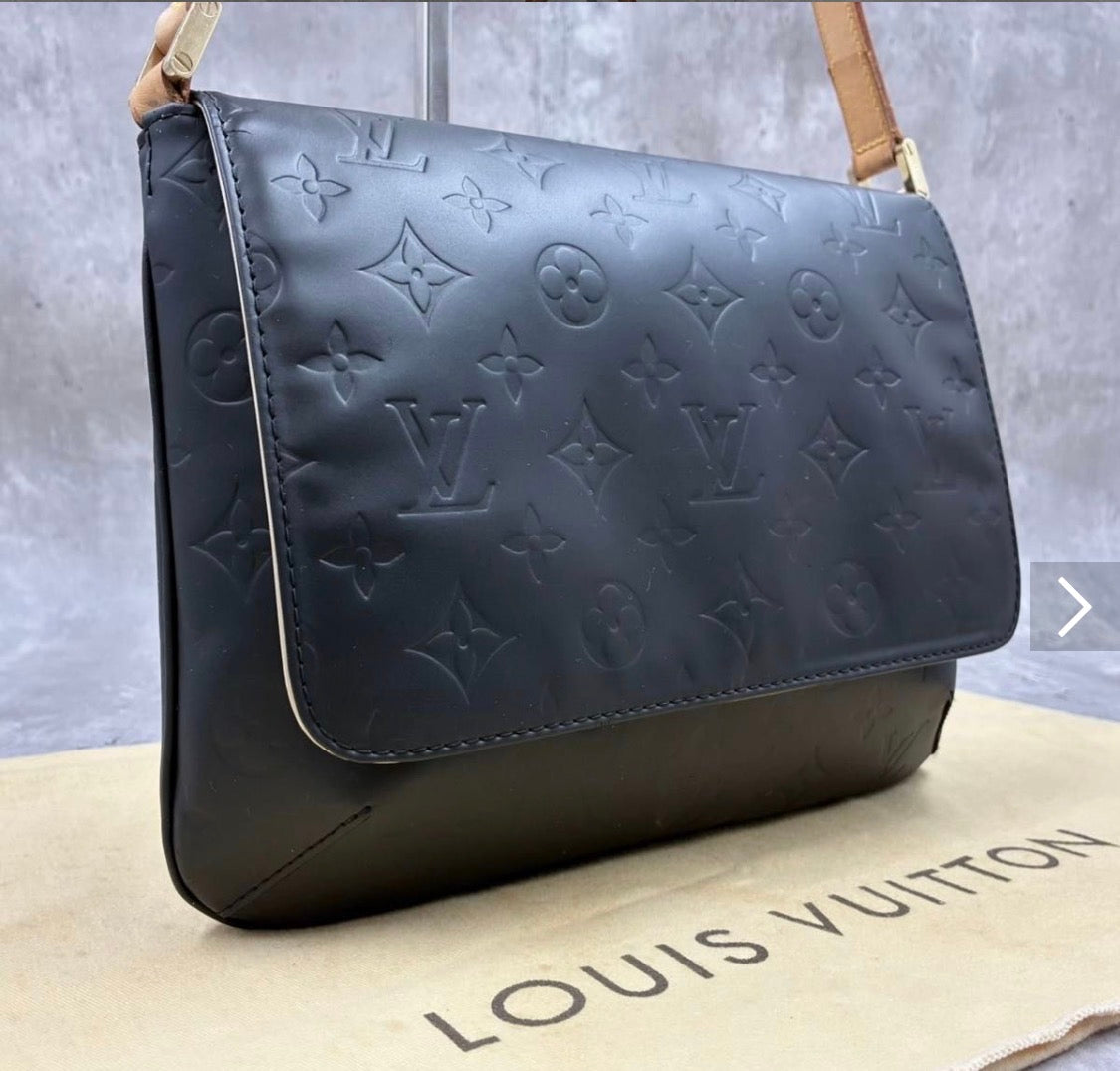 Louis Vuitton Vernis Thompson Street Black