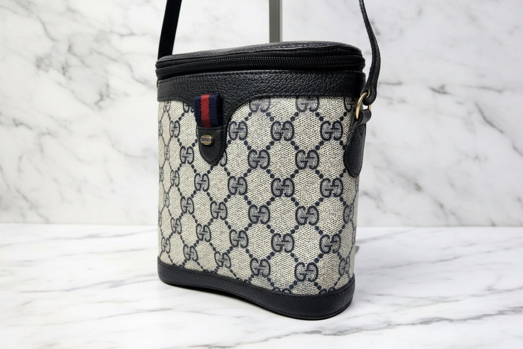 GUCCI GG Ophidia Tamburello Bucket Shoulder Bag Vintage