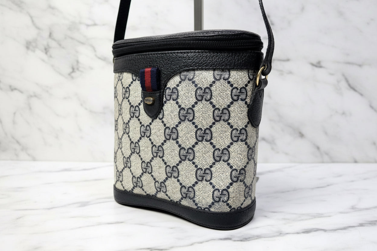 GUCCI GG Ophidia Tamburello Bucket Shoulder Bag Vintage