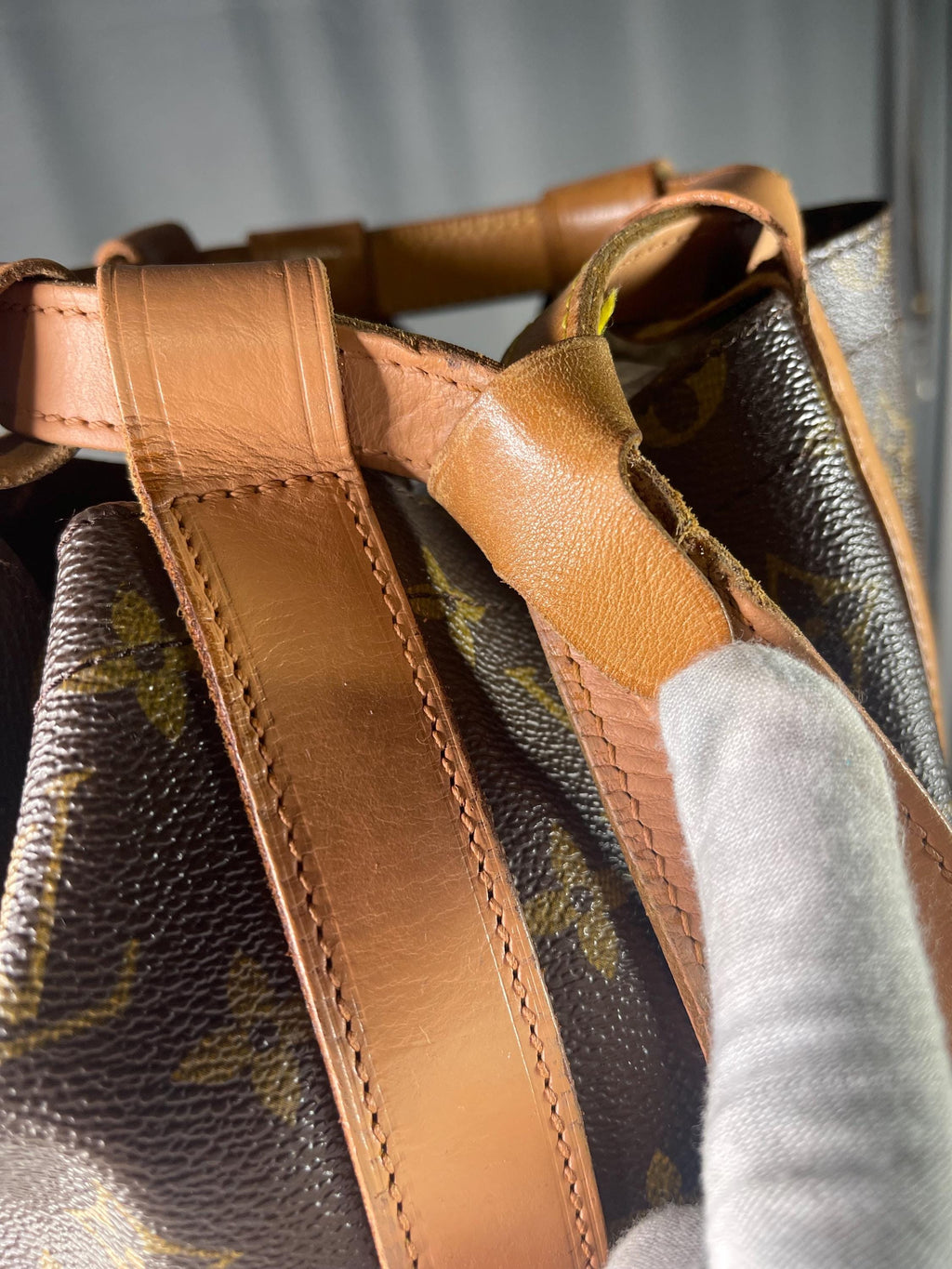 Authenic Louis Vuitton LV Shoulder Bag Randonnee PM Brown Monogram Vintage