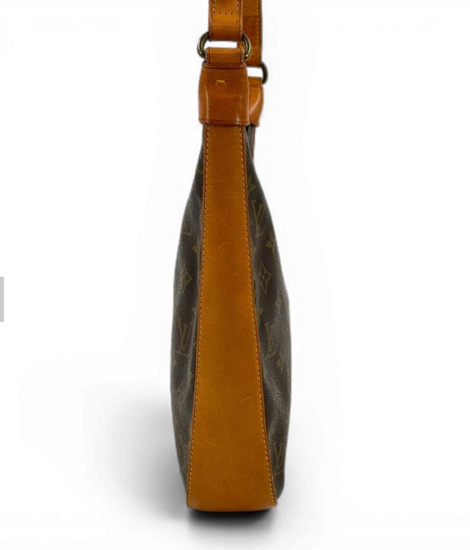 Authentic LOUIS VUITTON Monogram Boulogne 30 M52165  Shoulder Bag Vintage Old Model