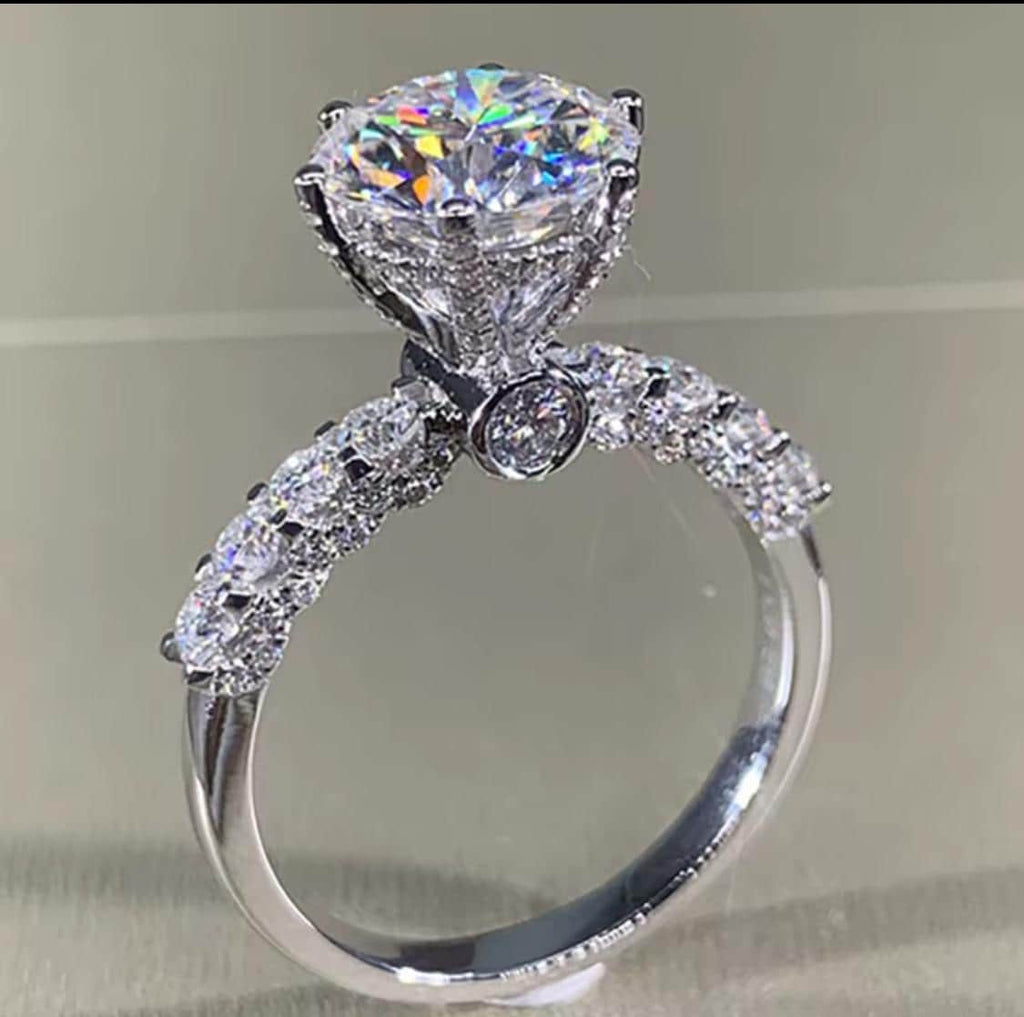 Luxurious Silver Round Brilliant Cut Stone Ring( Great Gift)