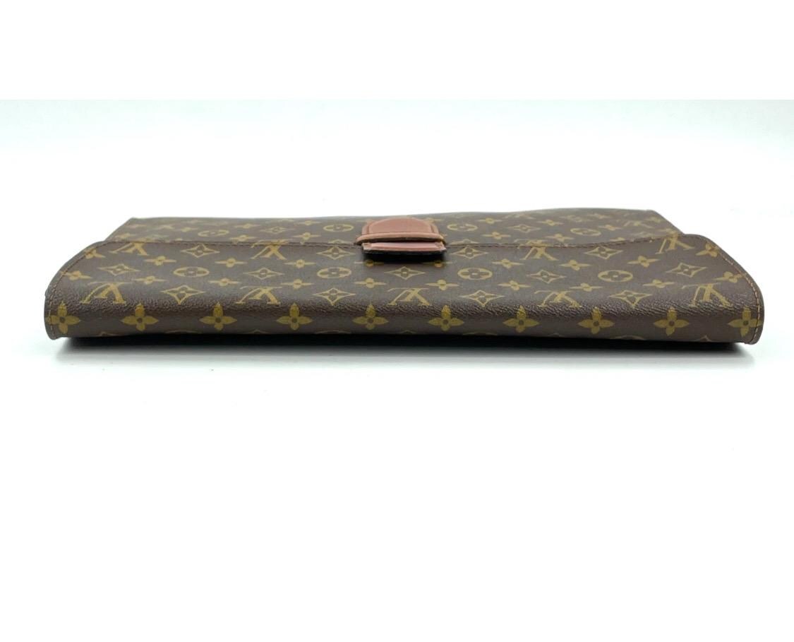 Louis Vuitton LV Monogram Poche Ministre Documents Vintage clutch