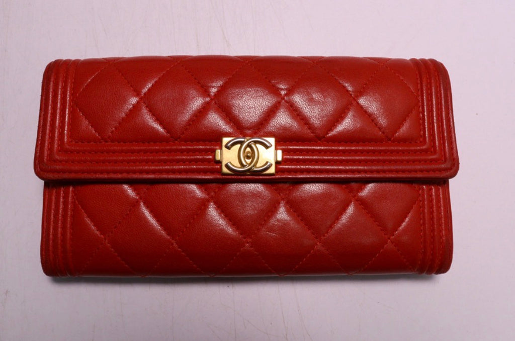 CHANEL Boy Wallet (Red)