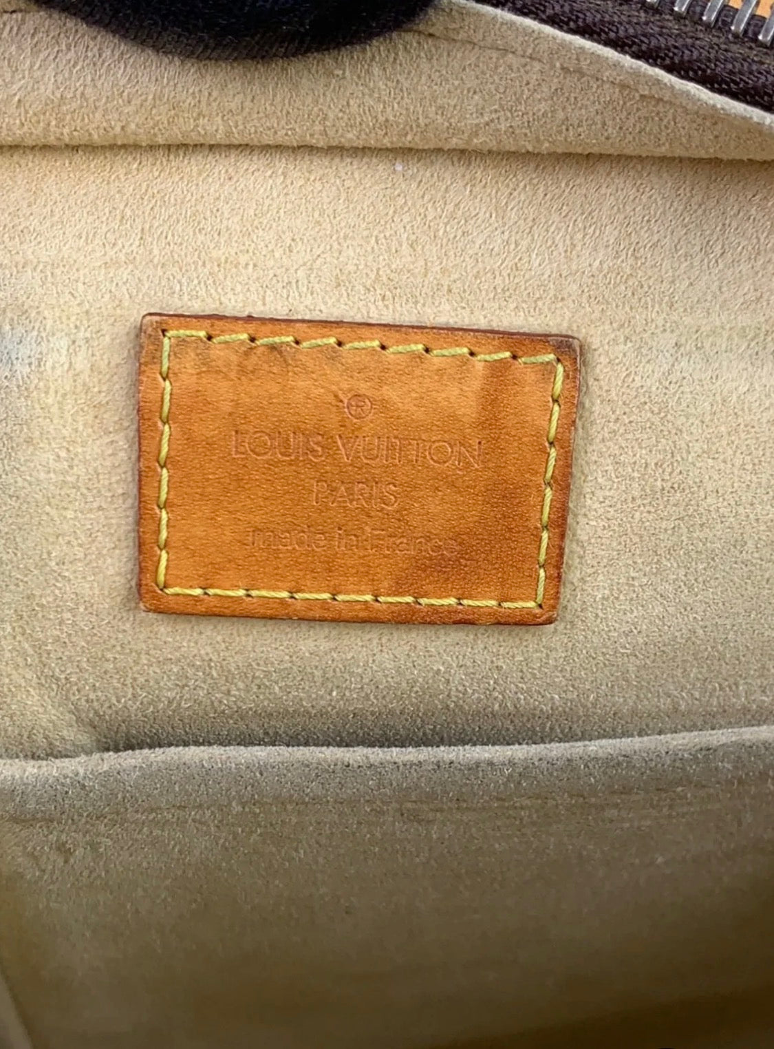 Louis Vuitton Monogram Manhattan Shoulder Bag