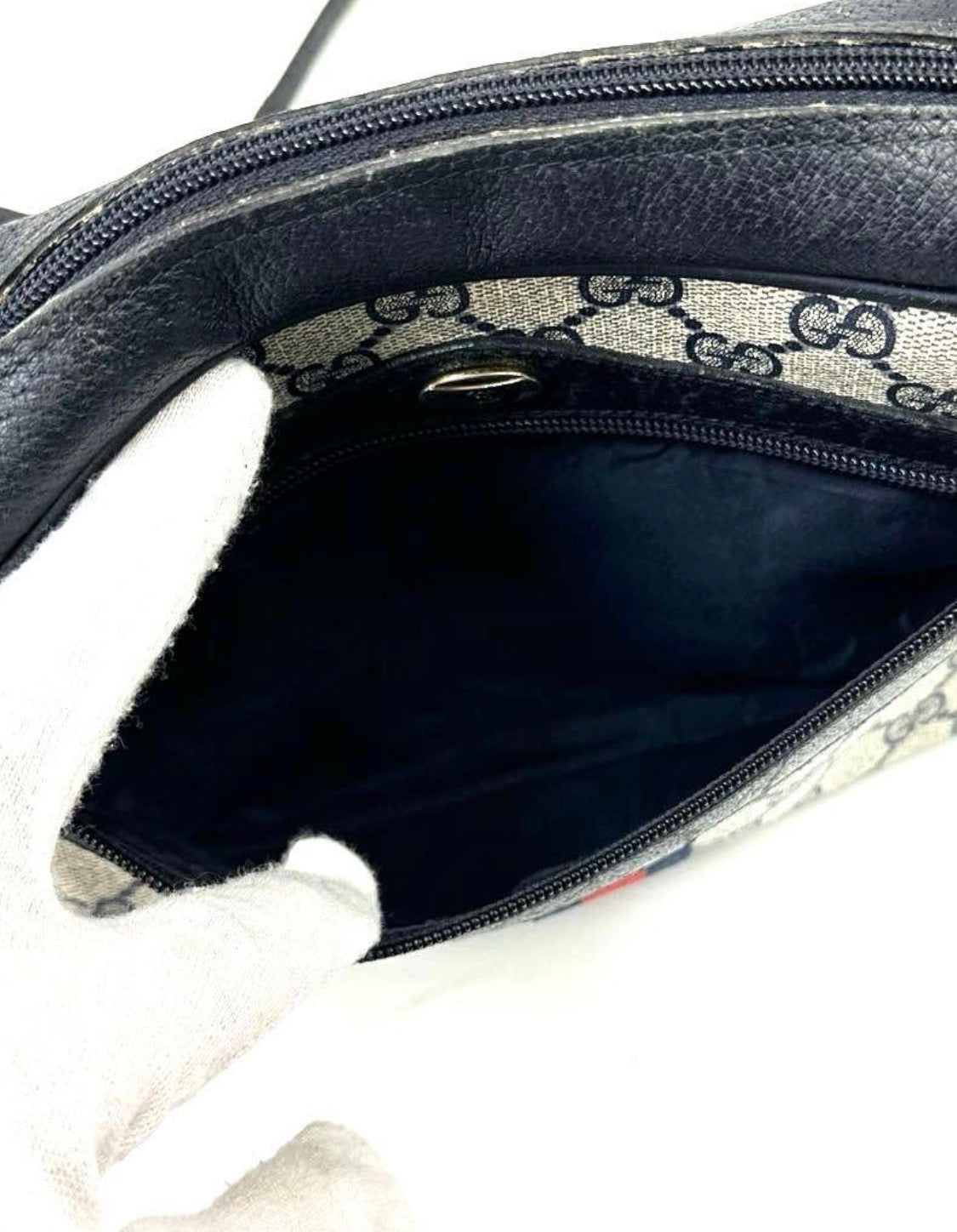 Gucci  GG Supreme Sherry Line Shoulder Bag Navy