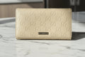 Authentic  GG Gucci Guccissima cream  leather wallet. Option add a silver chain strap.