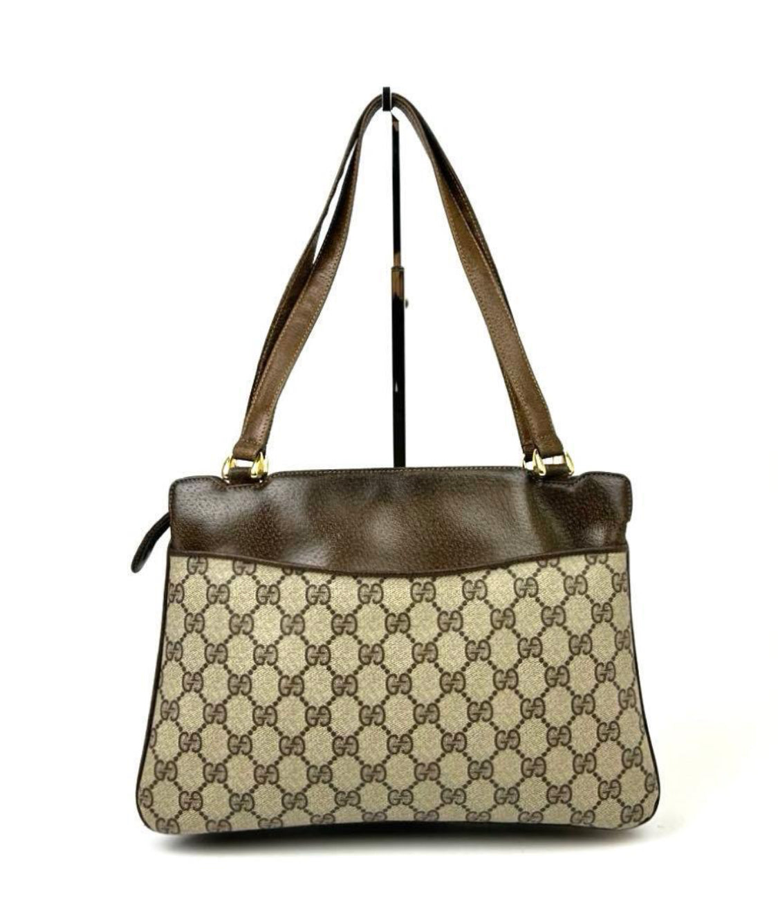 Gucci GG Supreme Shoulder Bag