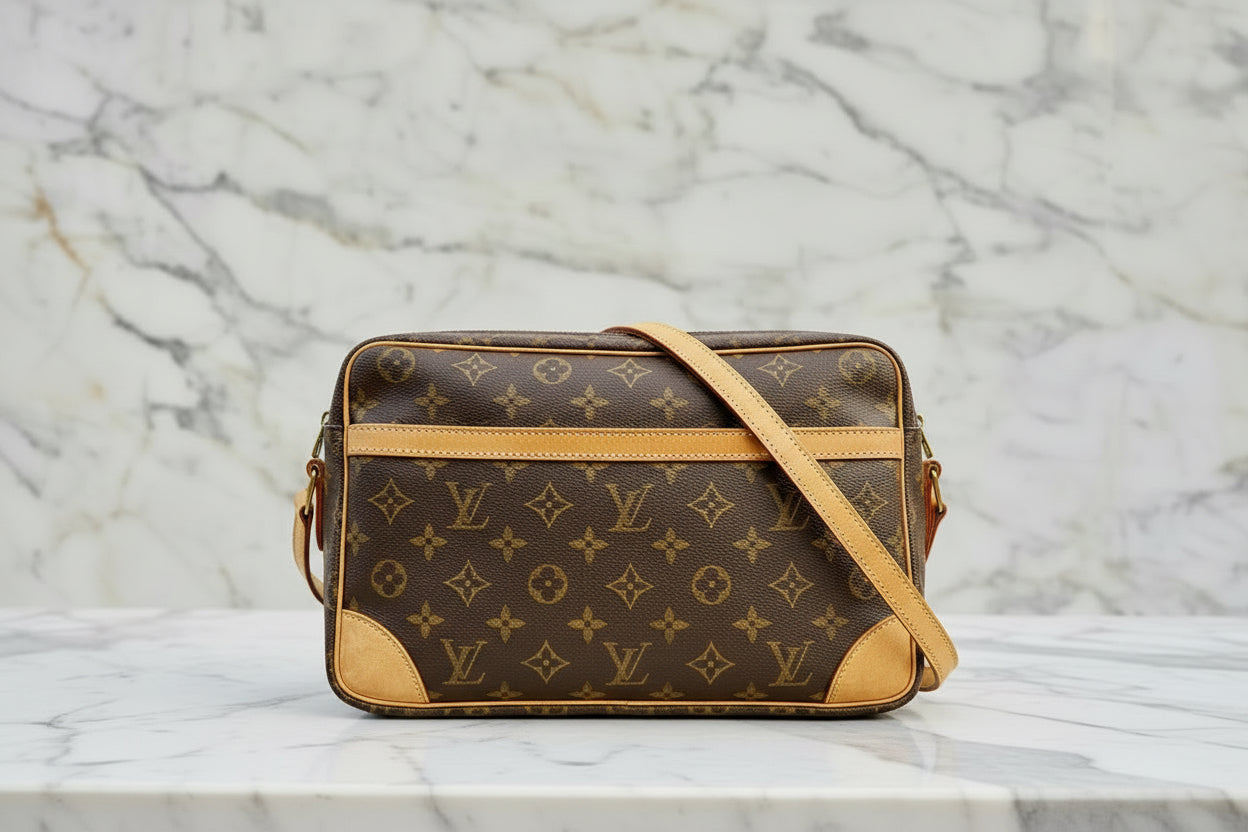 Authentic LOUIS VUITTON Monogram Trocadero 27 Shoulder Bag Vintage