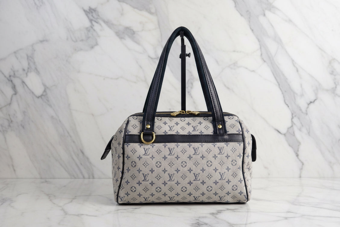 Authentic  LOUIS VUITTON Monogram Mini Josephine  Handbag