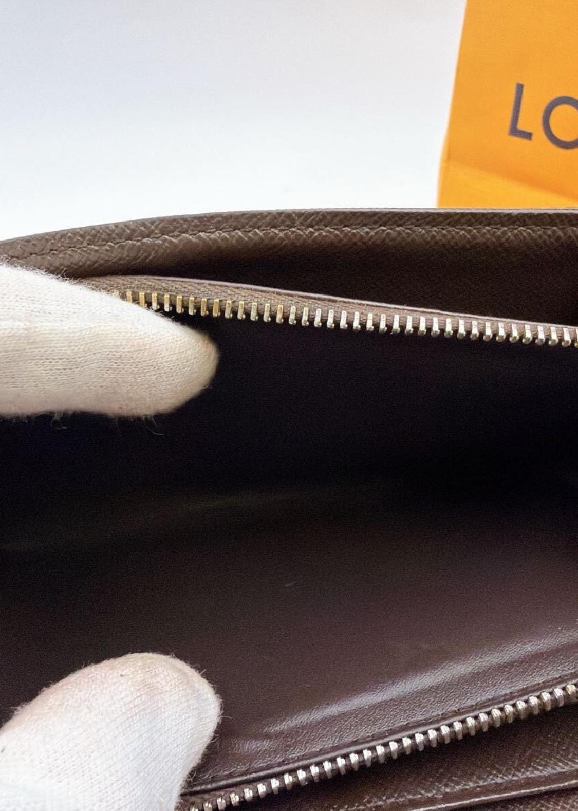 Authentic LOUIS VUITTON Damier Edene Wallet (add chain option )