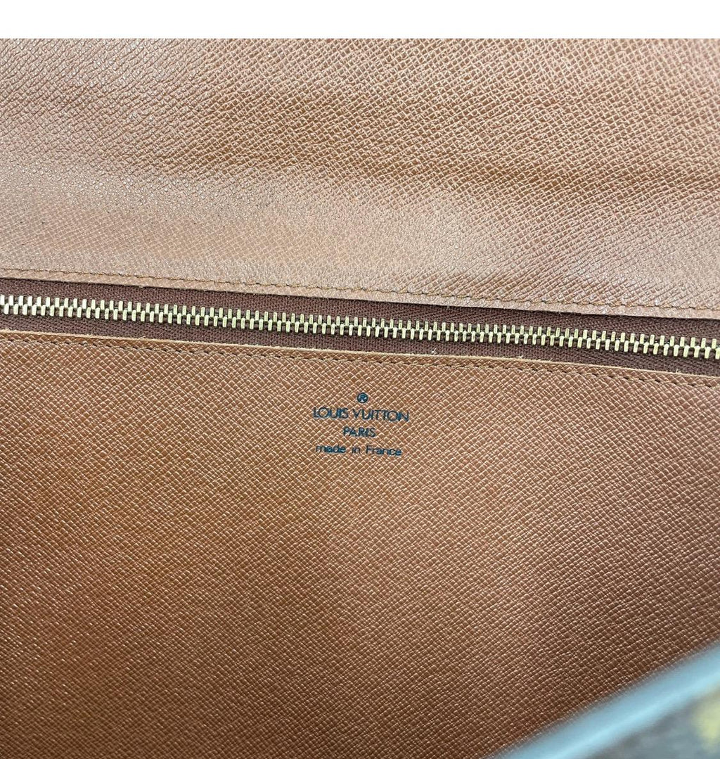 Authentic Louis Vuitton Porte Envelope Clutch bag Vintage