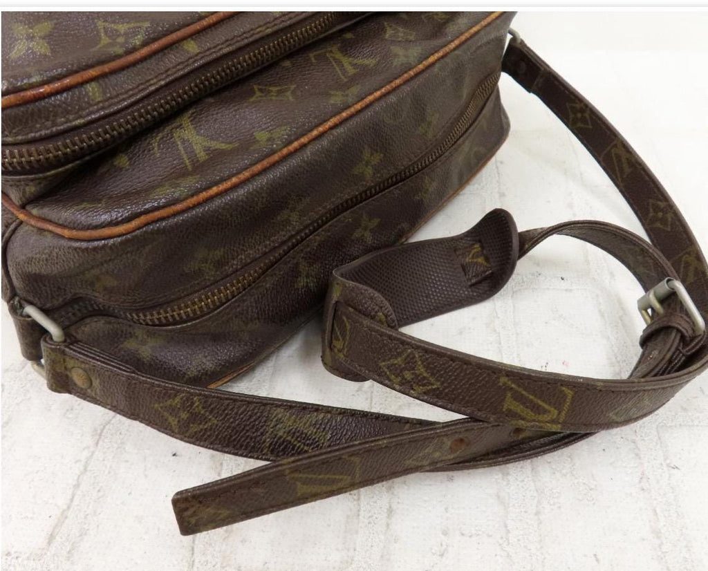 LOUIS VUITTON Monogram Nile 28 Shoulder bag Vintage