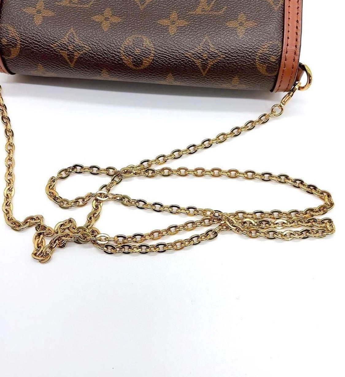 Louis Vuitton Monogram Dauphine Shoulder Bag