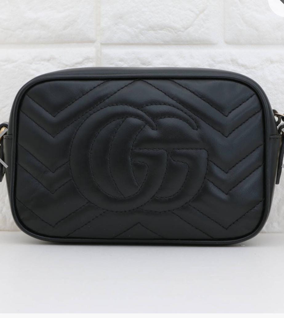Authentic GUCCI Calfskin Matelasse Small GG Marmont Chain Shoulder Bag Black included COA , dust bag , box.