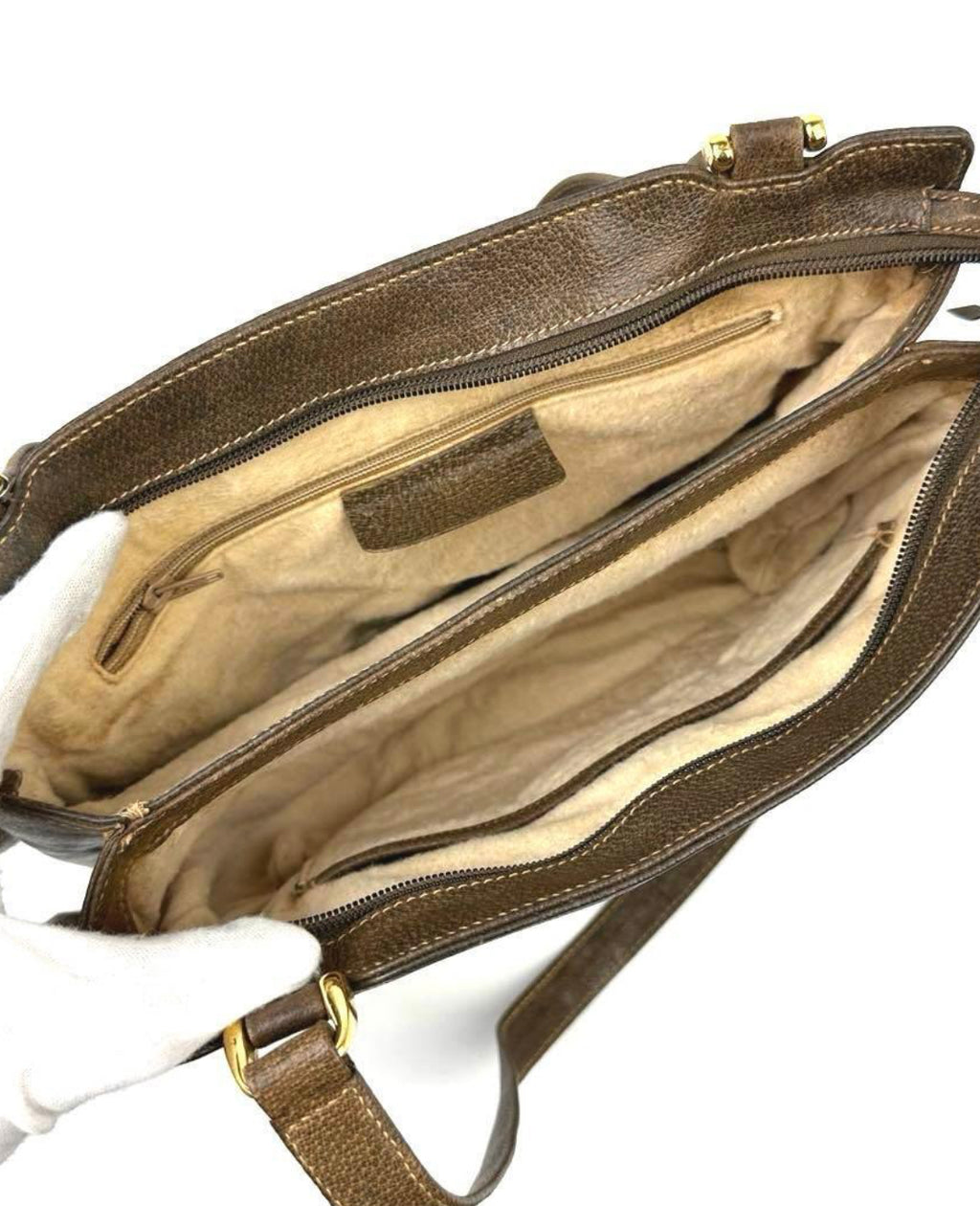 Gucci GG Supreme Shoulder Bag