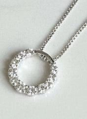 Simply  Eternal Hollow Silver Plated Pendant Necklace  ( Great Gift )