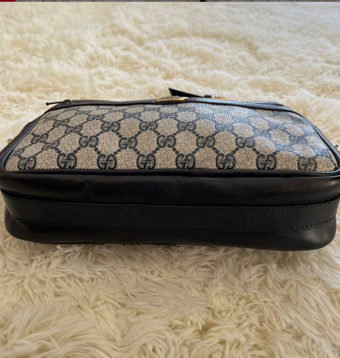 GUCCI Old GG Supreme  Shoulder Bag