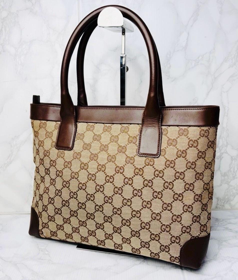Authentic Gucci GG Canvas Britt handbag