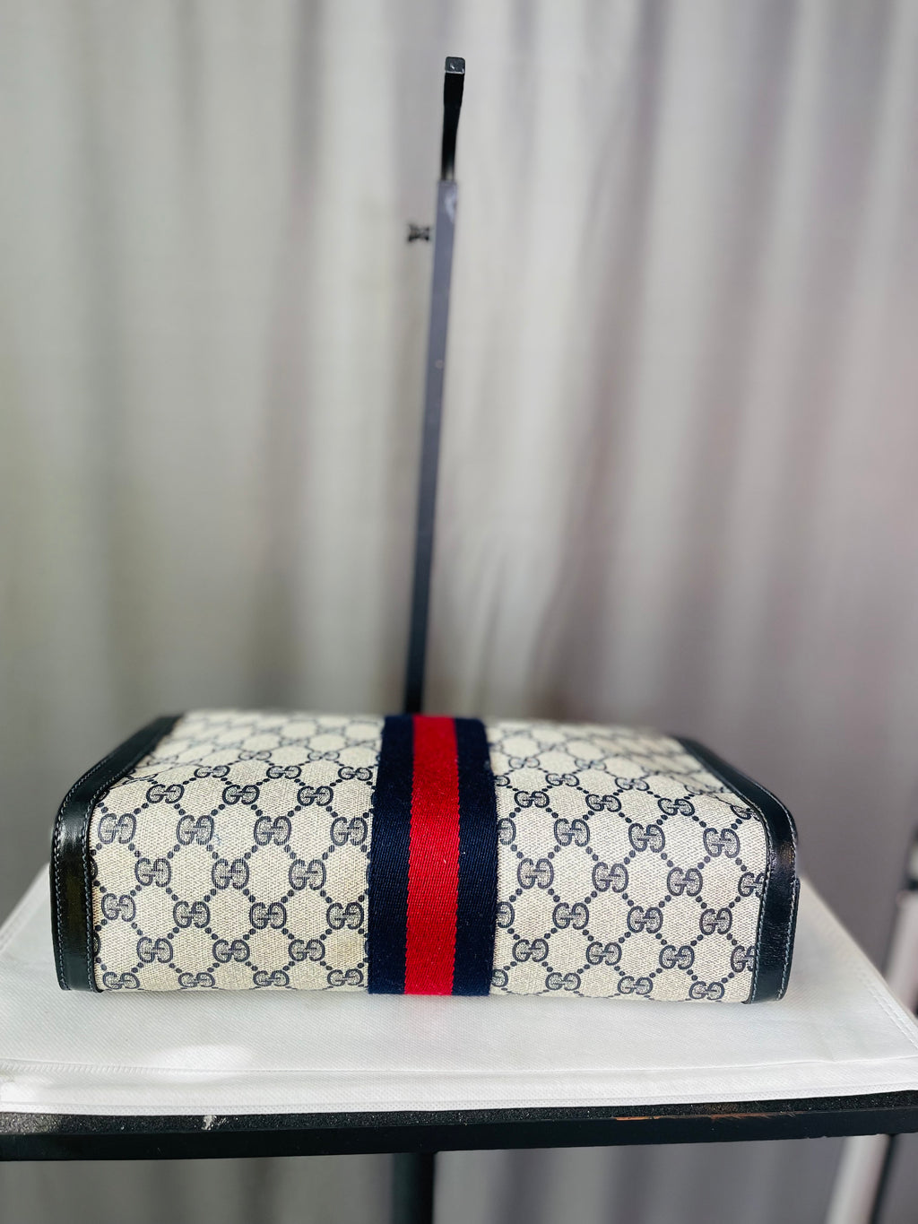 Gucci Sherry Supreme Navy ShoulderBag