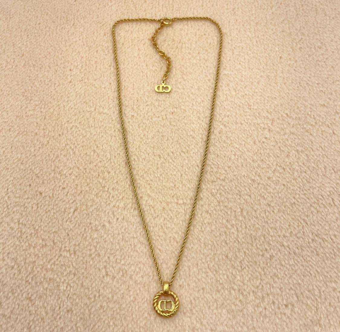 Authentjc Christian Dior Twist Circle CD Necklace  W/Box Vintage