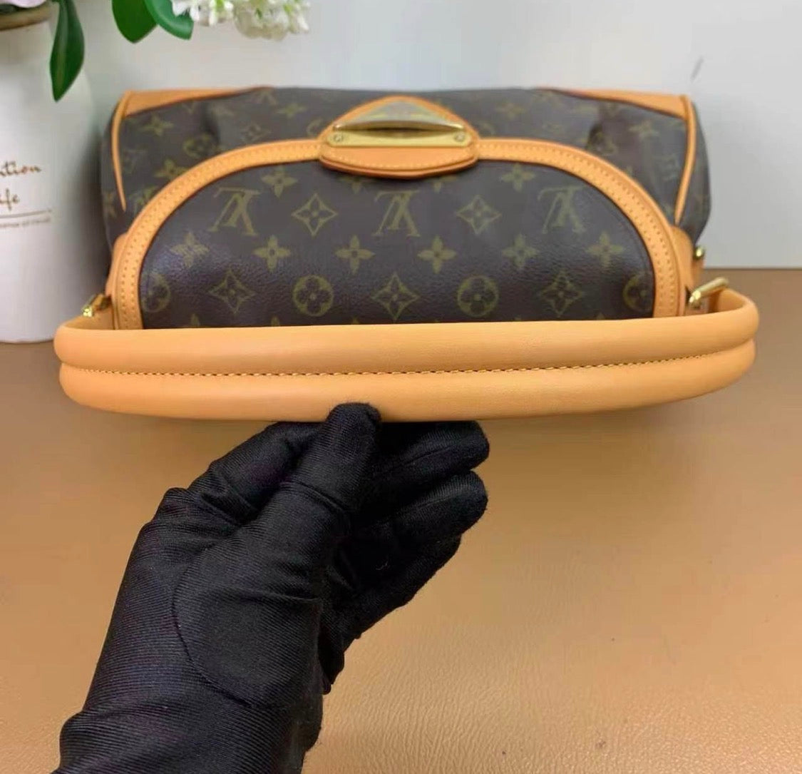 Authentic Louis Vuitton Beverly Monogram Shoulder Bag