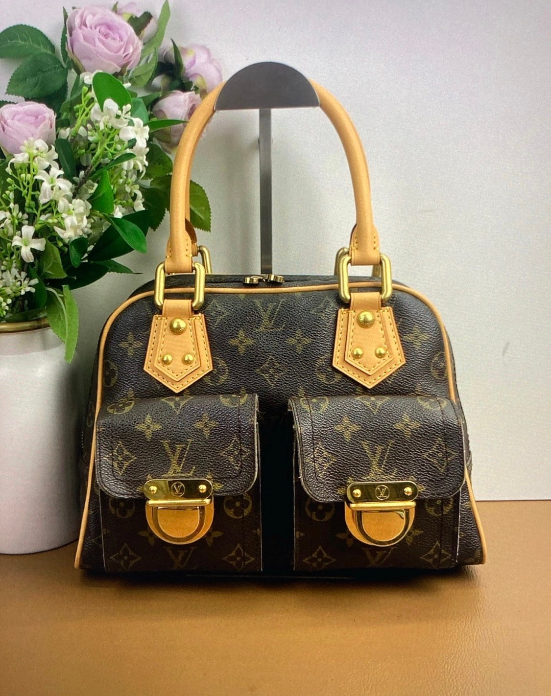 Authentic LOUIS VUITTON Monogram Manhattan PM