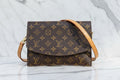 AuthenticLOUIS VUITTON Monogram Pochette Rabat