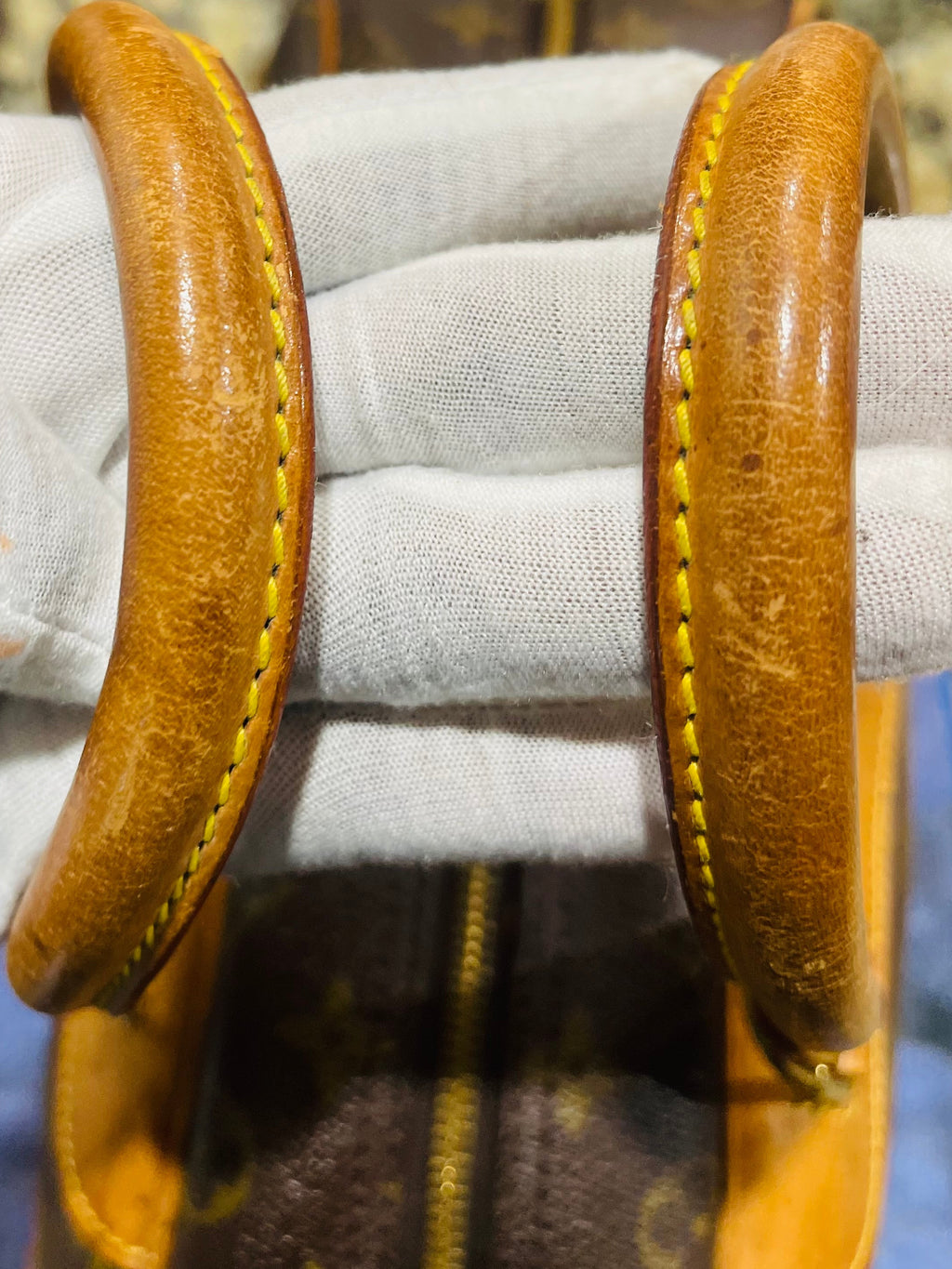 Louis Vuitton Monogram Canvas DEAUVILLE Handbag