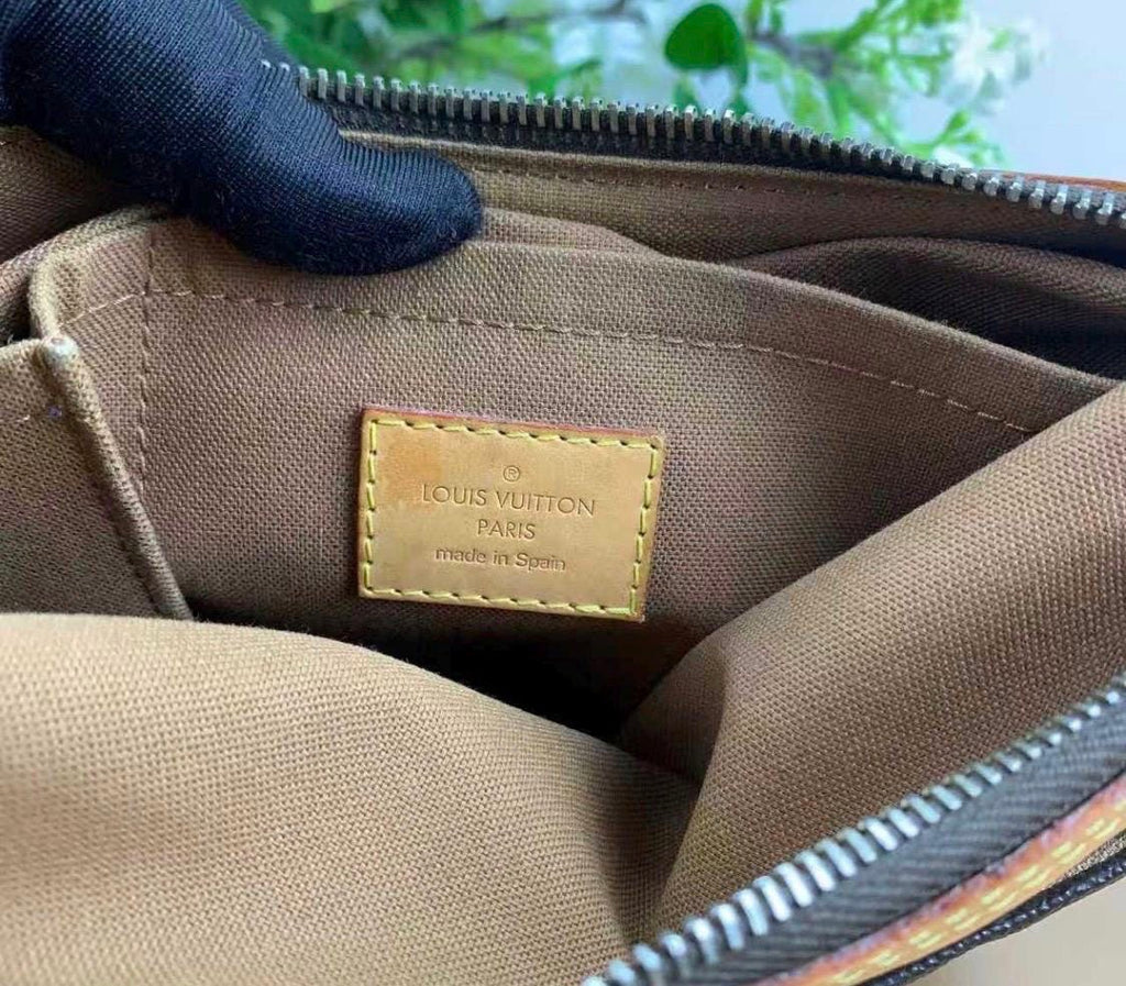 Louis Vuitton Monogram Odeon PM Crossbody Bag Excellent Condition