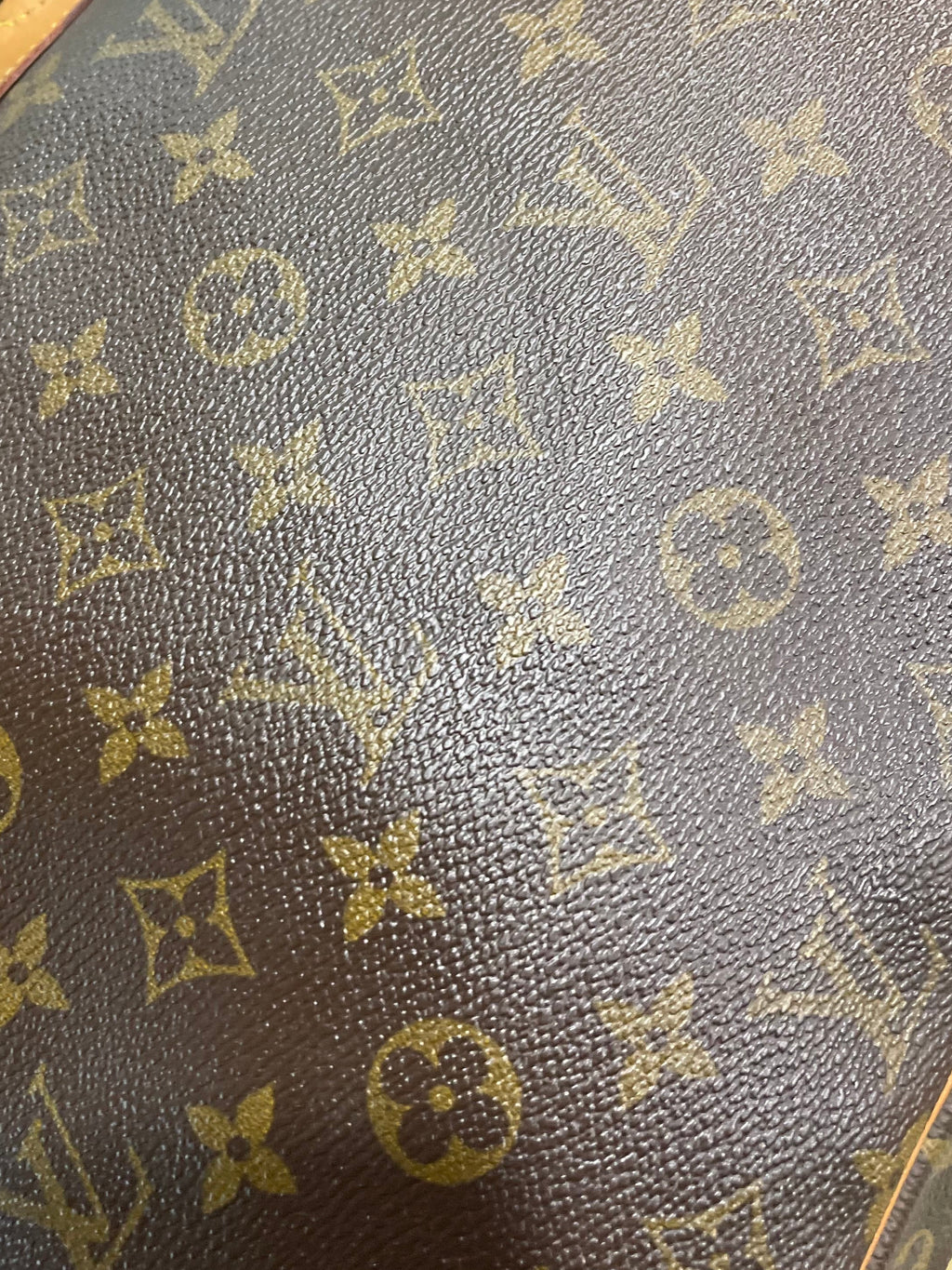 Louis Vuitton Monogram Canvas DEAUVILLE Handbag