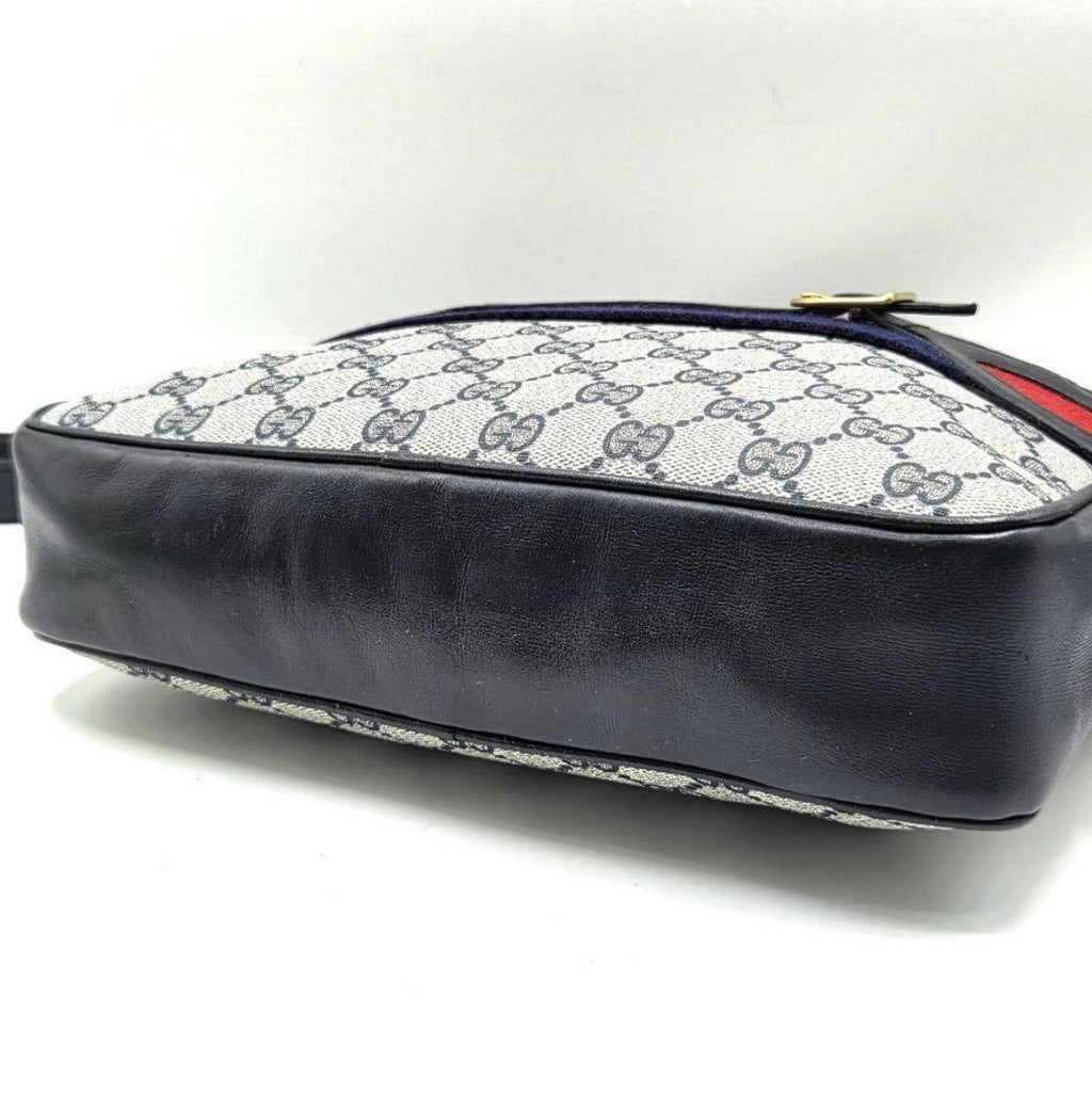 GUCCI GG-Supreme Sherry Line Shoulder  Bag Vintage