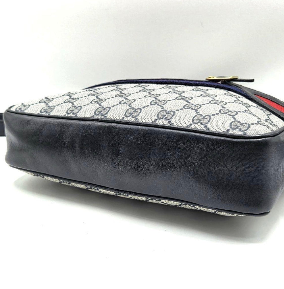 GUCCI GG-Supreme Sherry Line Shoulder  Bag Vintage