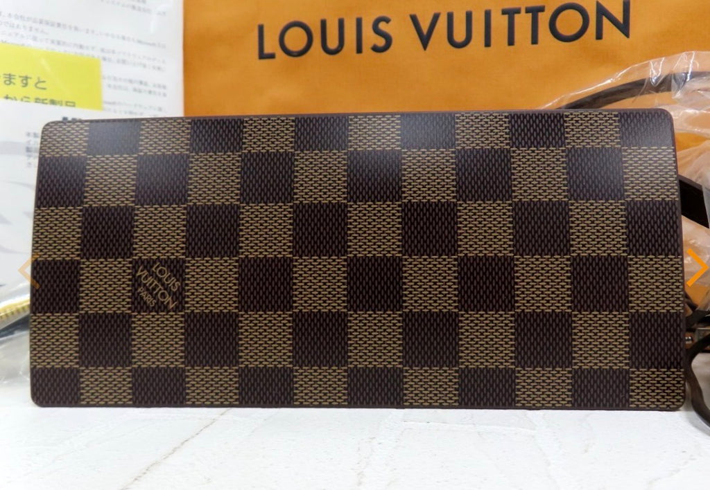 Louis Vuitton Ultra-Rare Damier Ebene Mini Computer – 25th Anniversary Celux Clavier Notebook PC