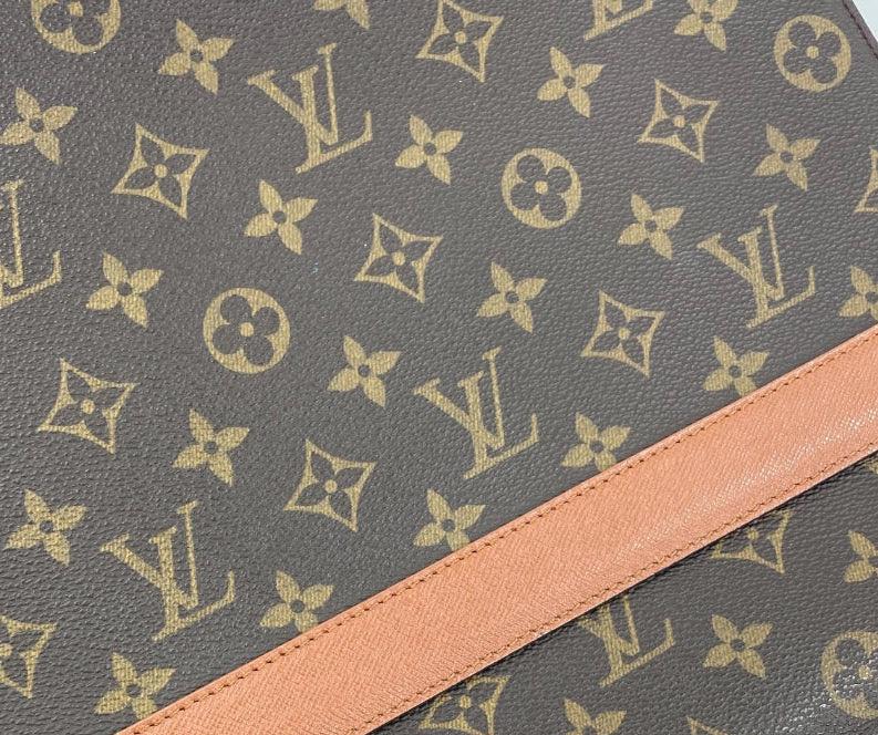 Authentic Louis Vuitton Porte Envelope Clutch bag Vintage