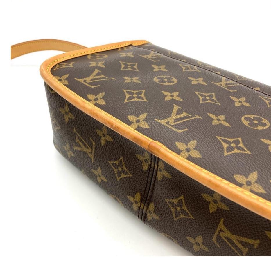 Certified Authentic LOUIS VUITTON Monogram SolShoulder Bag