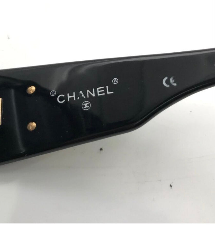 Authentic CHANEL Coco Mark Matelassé Sunglasses