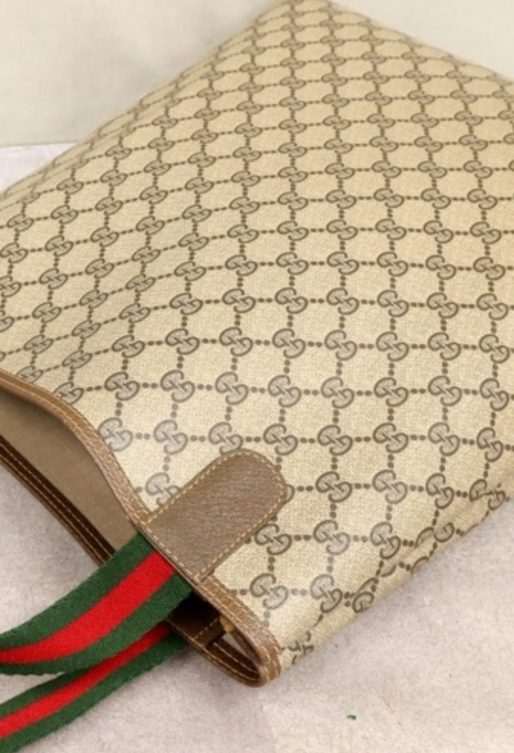 Gucci GG Sherry Shoulder Tote Bag