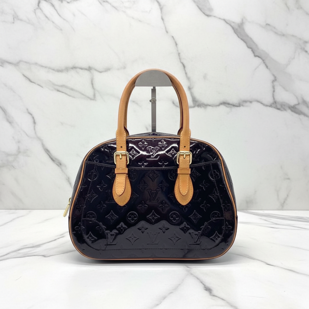 Louis Vuitton Monogram Vernis Summit Drive Bag