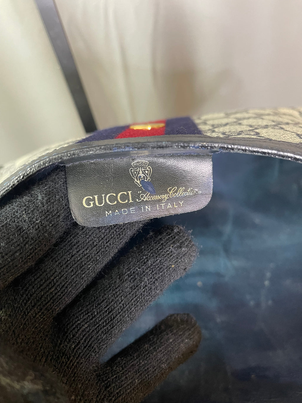 Gucci Sherry Supreme Navy ShoulderBag