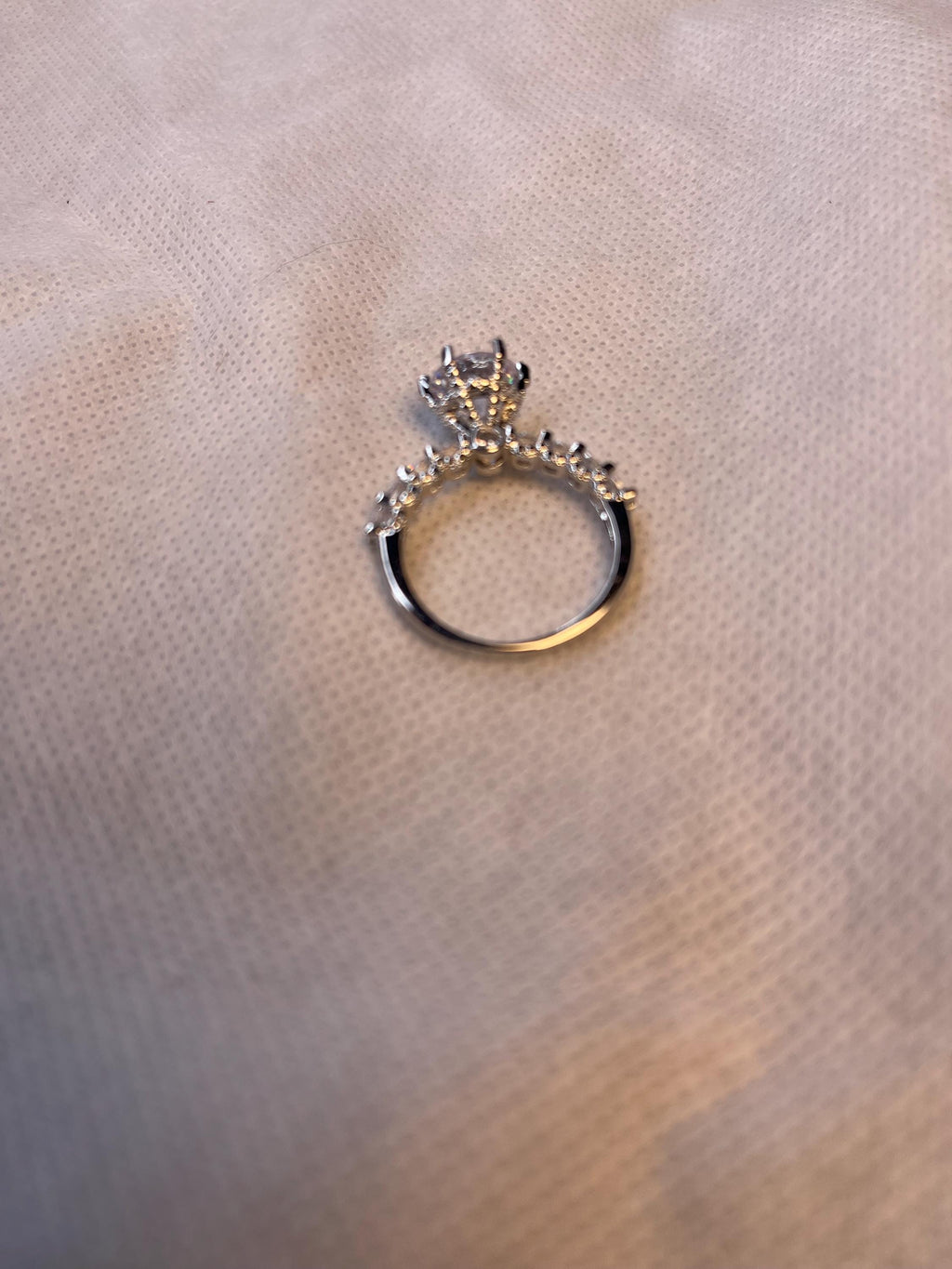 Luxurious Silver Round Brilliant Cut Stone Ring( Great Gift)