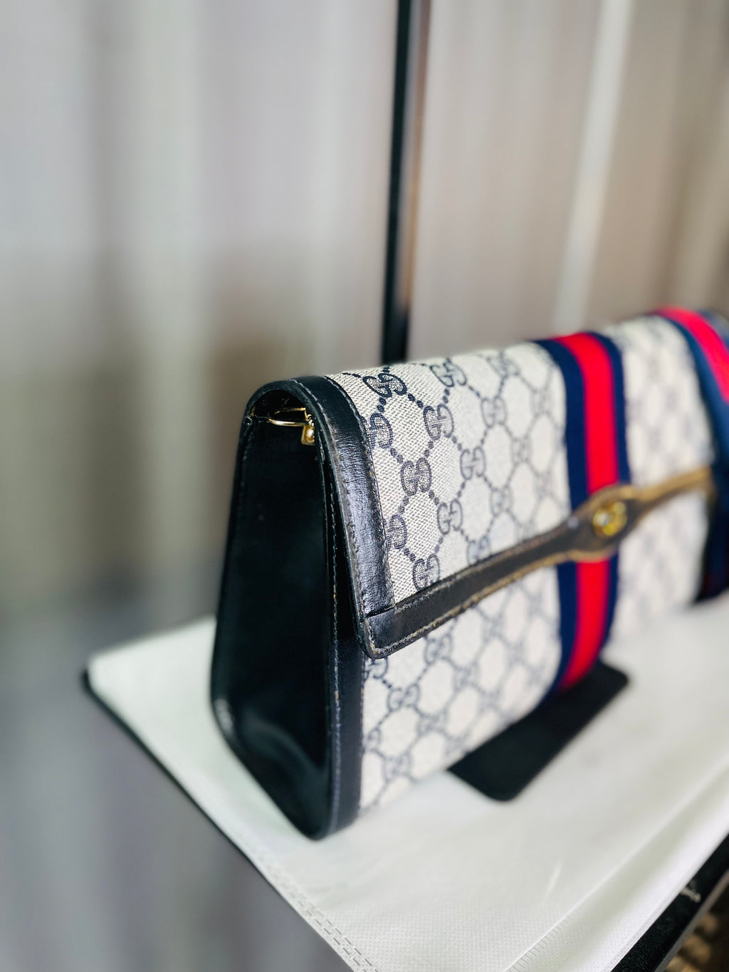 Gucci Sherry Supreme Navy ShoulderBag