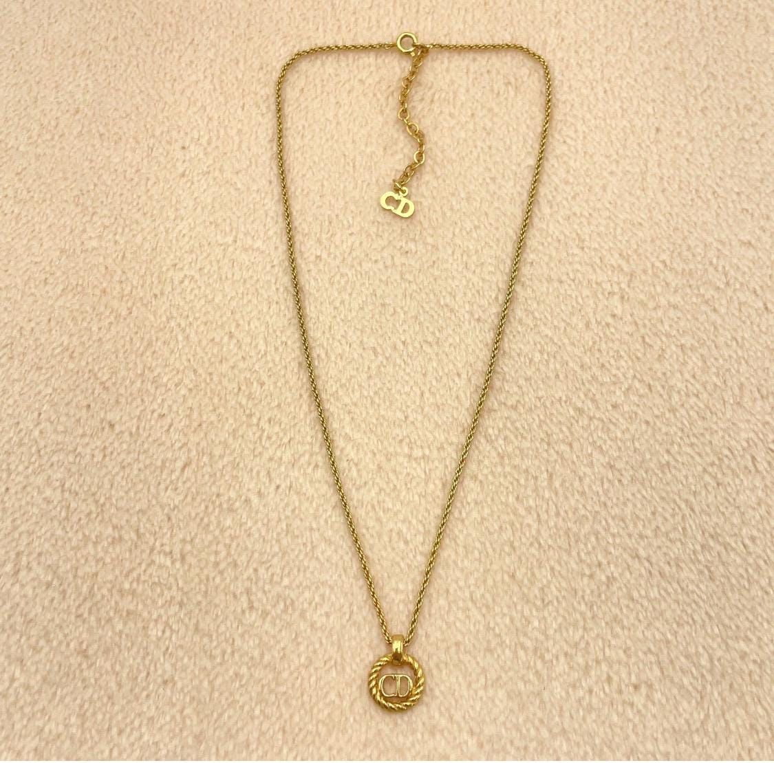 Authentjc Christian Dior Twist Circle CD Necklace  W/Box Vintage