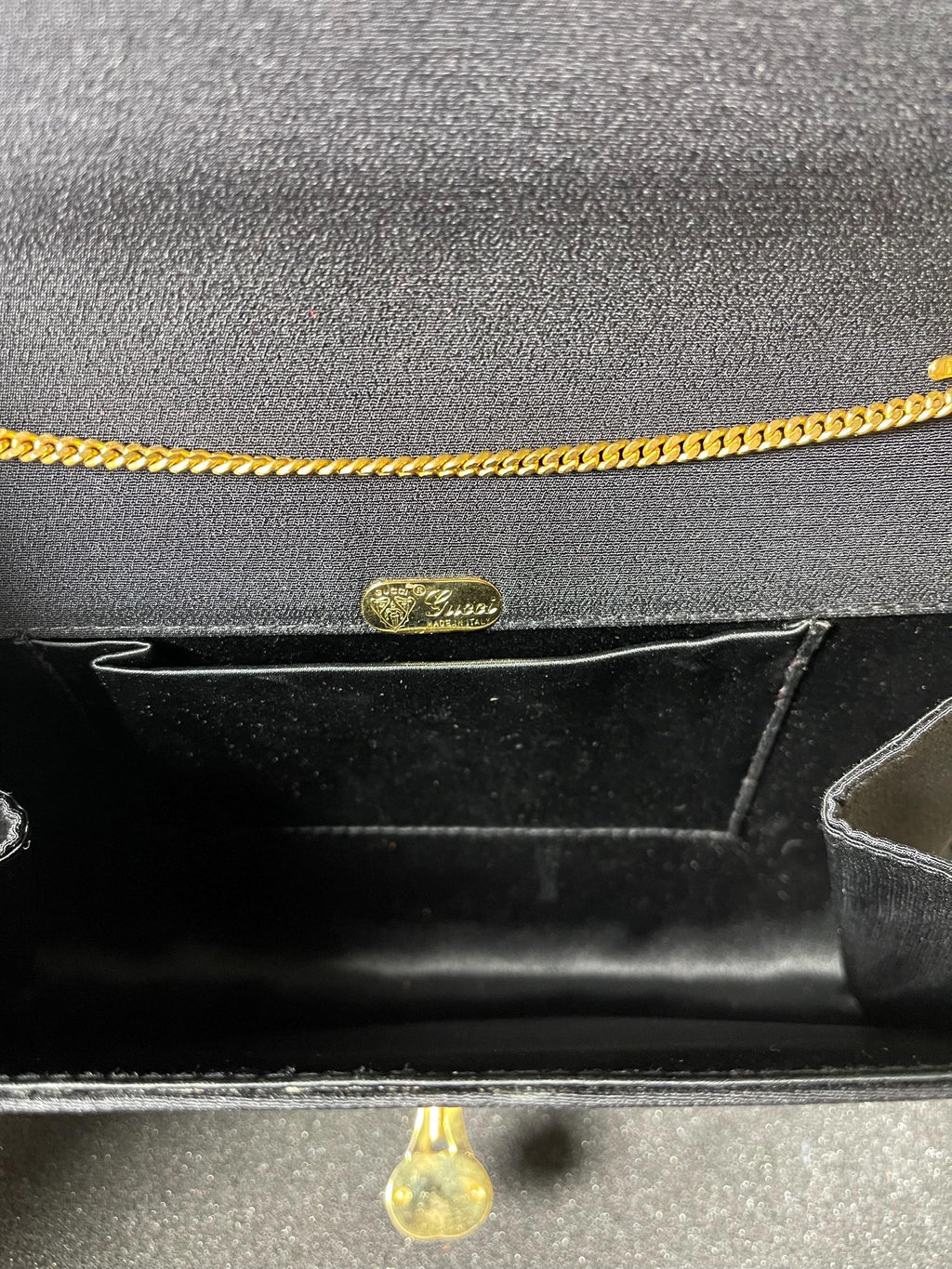 Authentic Gucci GG Interlock Shoulder  Bag Vintage