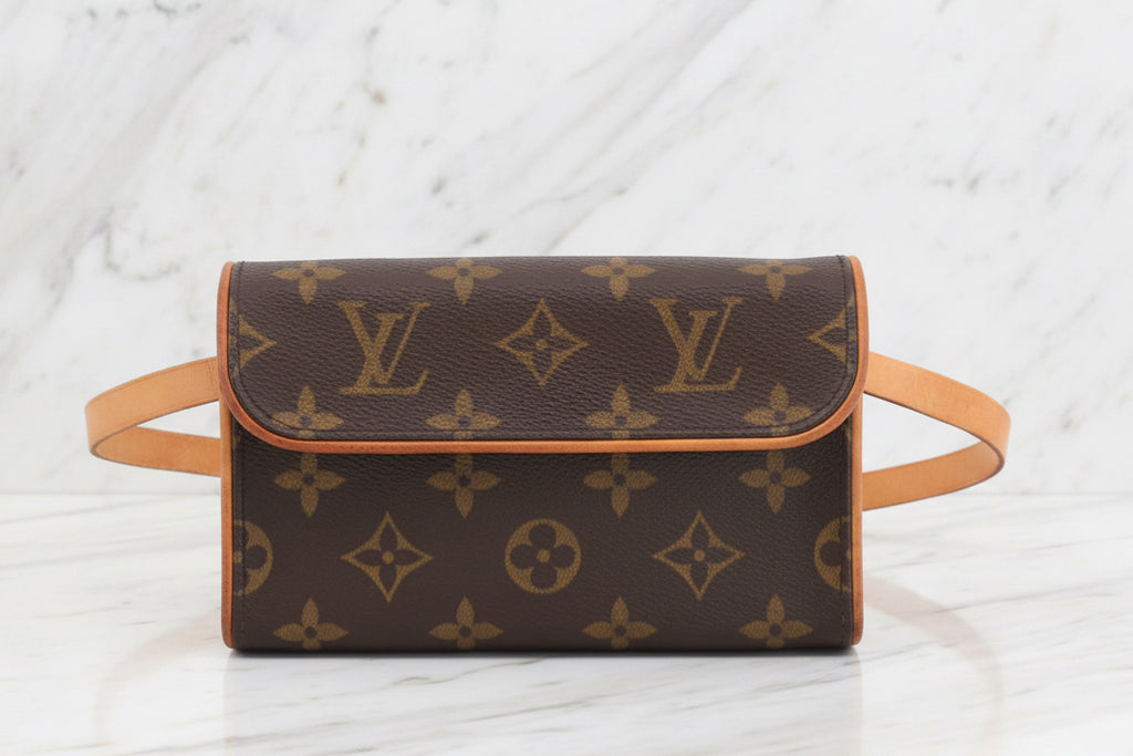 LOUIS VUITTON LV Monogram Pochette Florentine XS