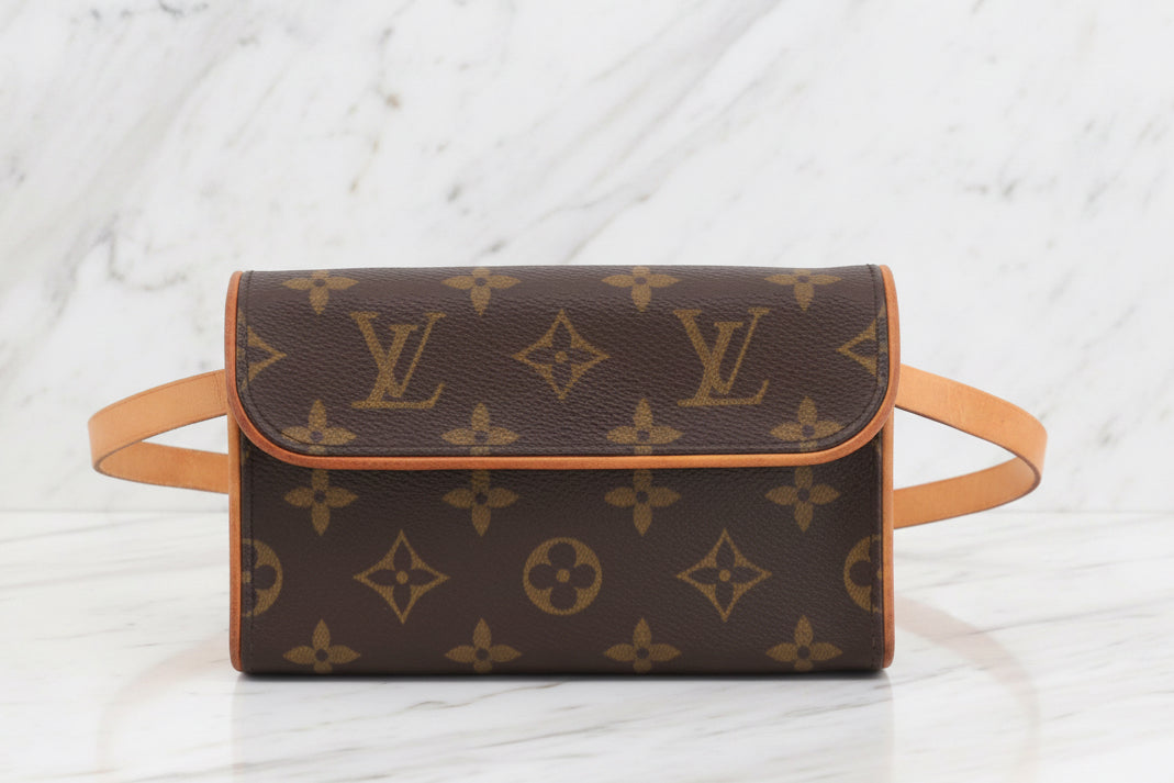 LOUIS VUITTON LV Monogram Pochette Florentine XS