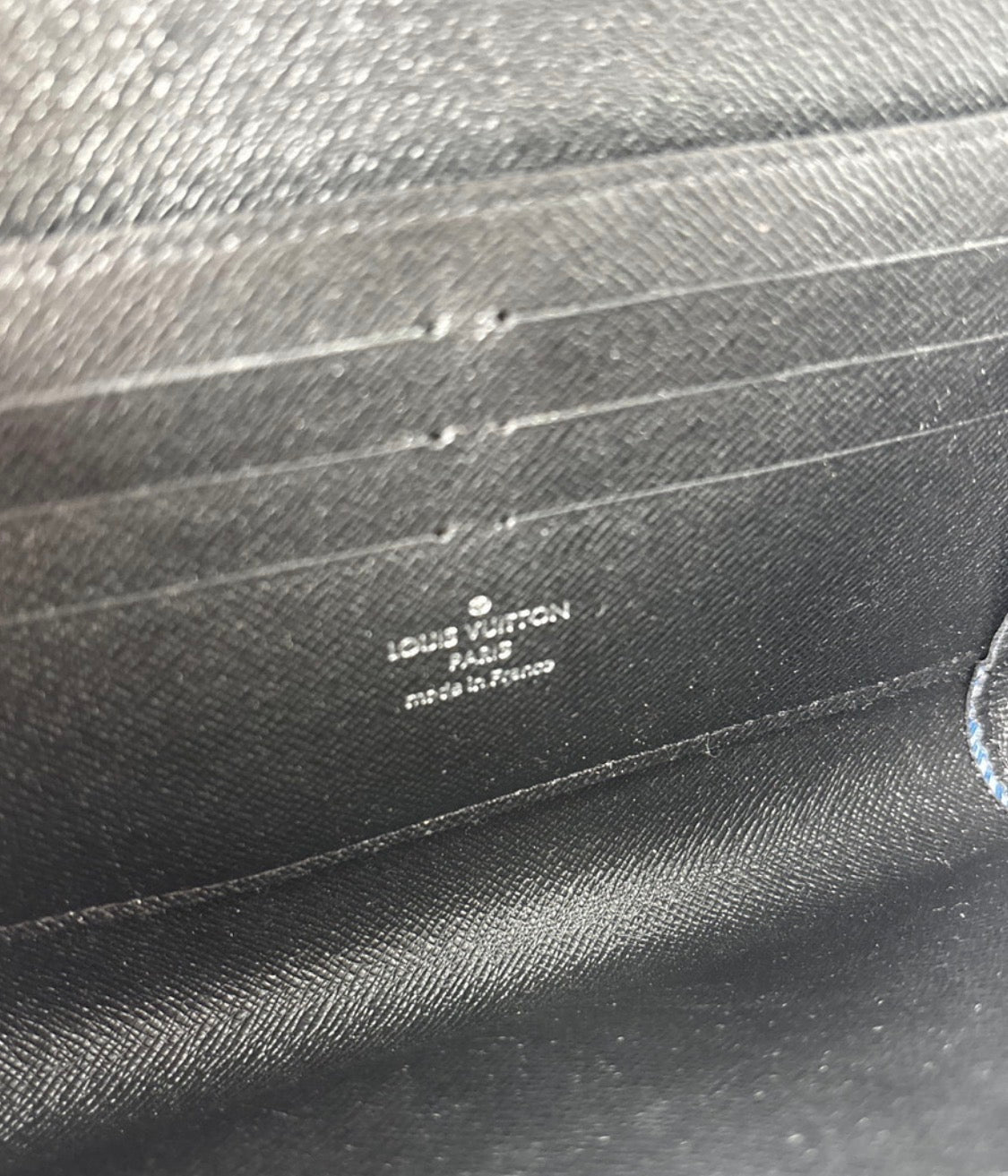 Louis Vuitton
Twist Chain Wallet Studded Epi Leather