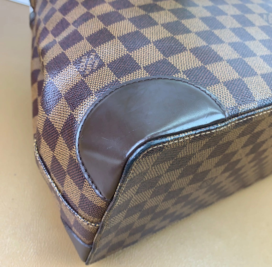 LOUIS VUITTON Damier Ebene Hampstead MM Shoulder Bag