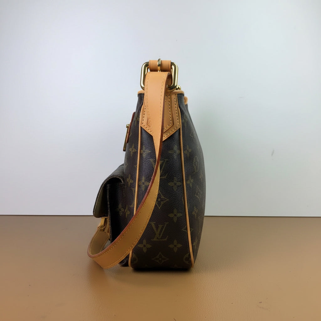 Louis Vuitton Monogram Manhattan Shoulder Bag